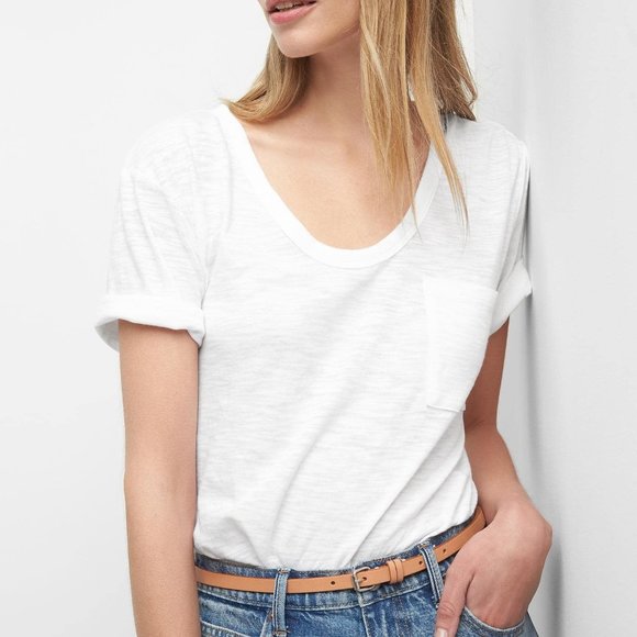 GAP Tops - Gap T-shirt